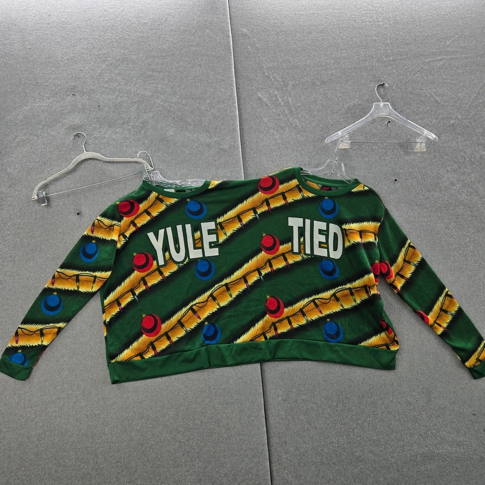 Mad Engine Men Sweatshirt One Size Green Yule Tied Siamese Twins Christmas